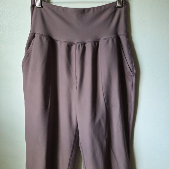 EUC OLD NAVY ACTIVE POWERSOFT HIGH RISE LEGGINGS JOGGERS WITH POCKETS SIZE M - Picture 7 of 15